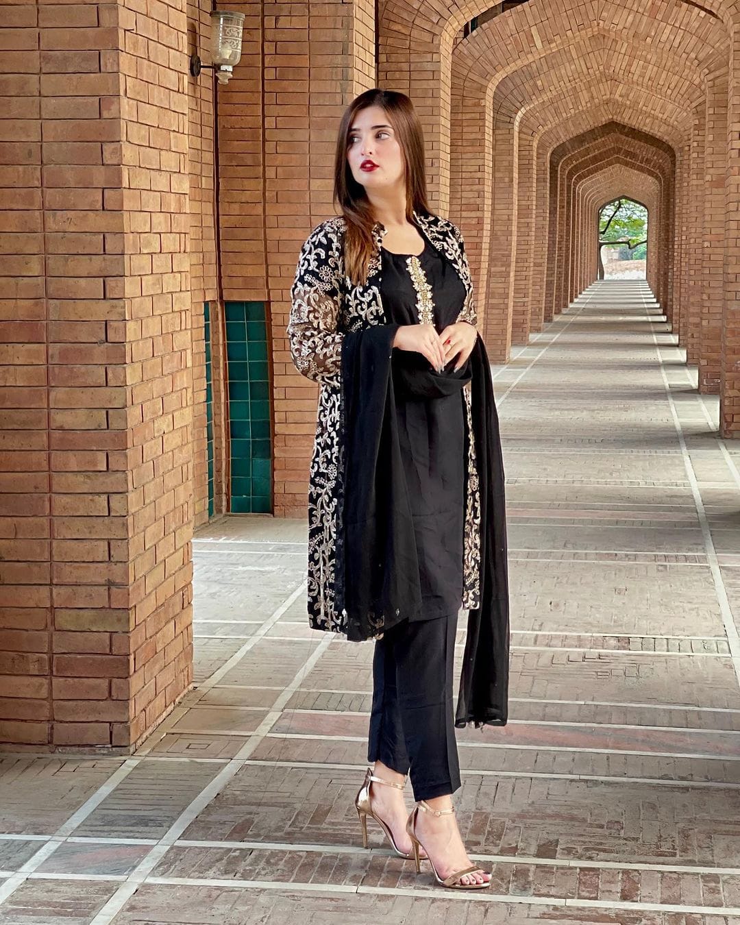 4 Pc Gown Chiffon Suit  Hand Work Embroidered